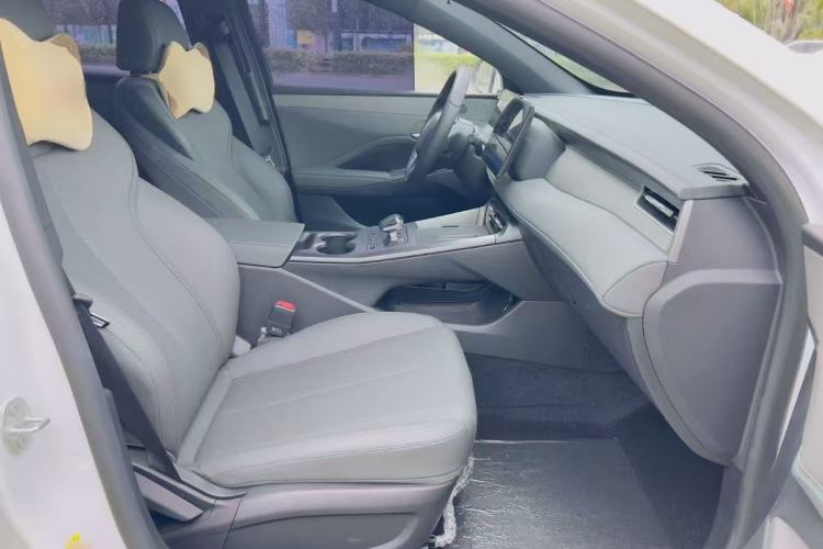 Used BYD Qin PLUS 2025 DM-i Smart Drive 55KM Leading Model Right Front Seat