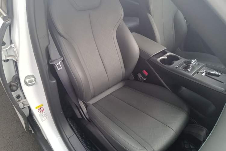 Used BYD Qin PLUS 2025 EV Smart Drive Edition 510KM Leading Model Right Front Seat