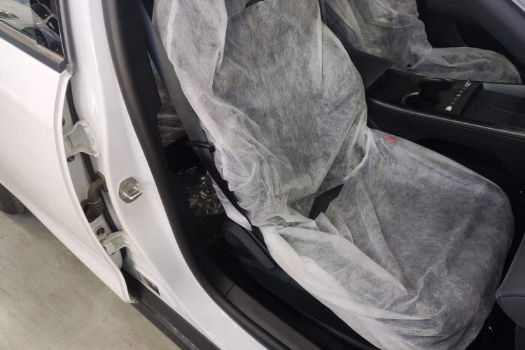 Used BYD Qin PLUS  Right Front Seat
