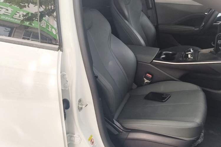 Used BYD Qin PLUS 2025 DM-i Smart Drive 55KM Leading Model Right Front Seat