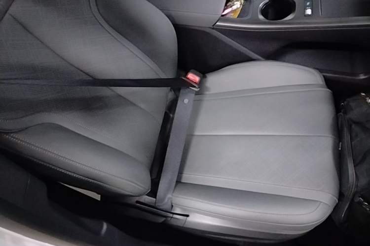 Used BYD Qin PLUS  Right Front Seat