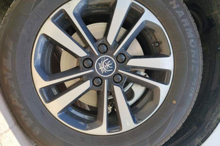 Used BYD Qin PLUS  Right Front Wheel Hub
