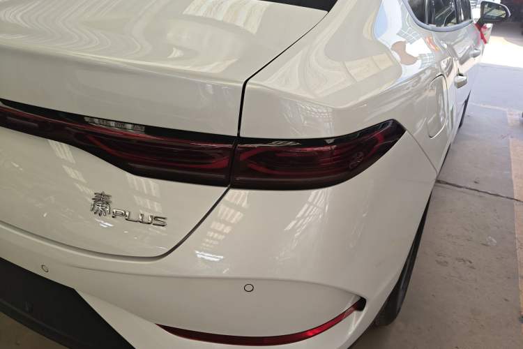Used BYD Qin PLUS  Right Rear Taillight
