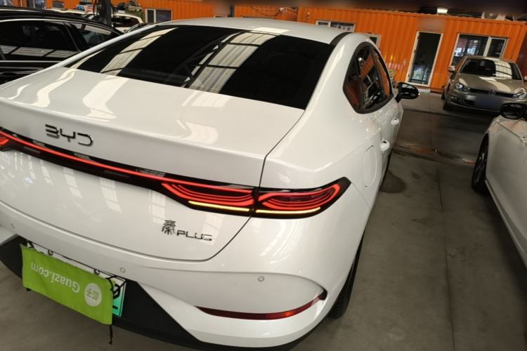 Used BYD Qin PLUS 2025 DM-i Smart Drive 55KM Leading Model Right Rear Taillight