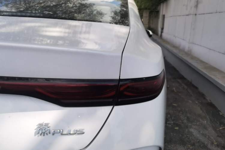 Used BYD Qin PLUS  Right Rear Taillight