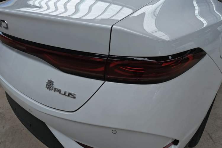 Used BYD Qin PLUS  Right Rear Taillight