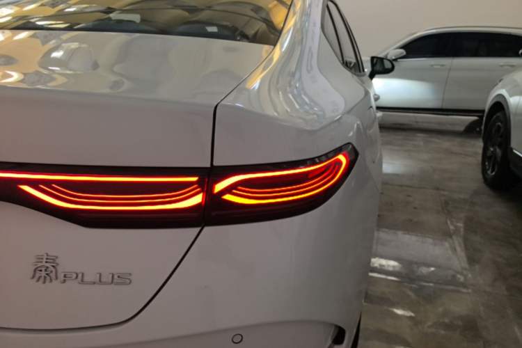 Used BYD Qin PLUS  Right Rear Taillight