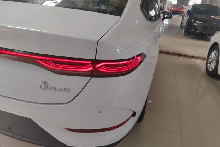 Used BYD Qin PLUS  Right Rear Taillight