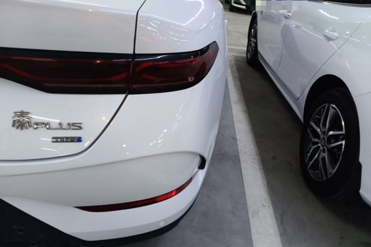 Used BYD Qin PLUS 2025 EV Smart Drive Edition 510KM Leading Model Right Rear Taillight