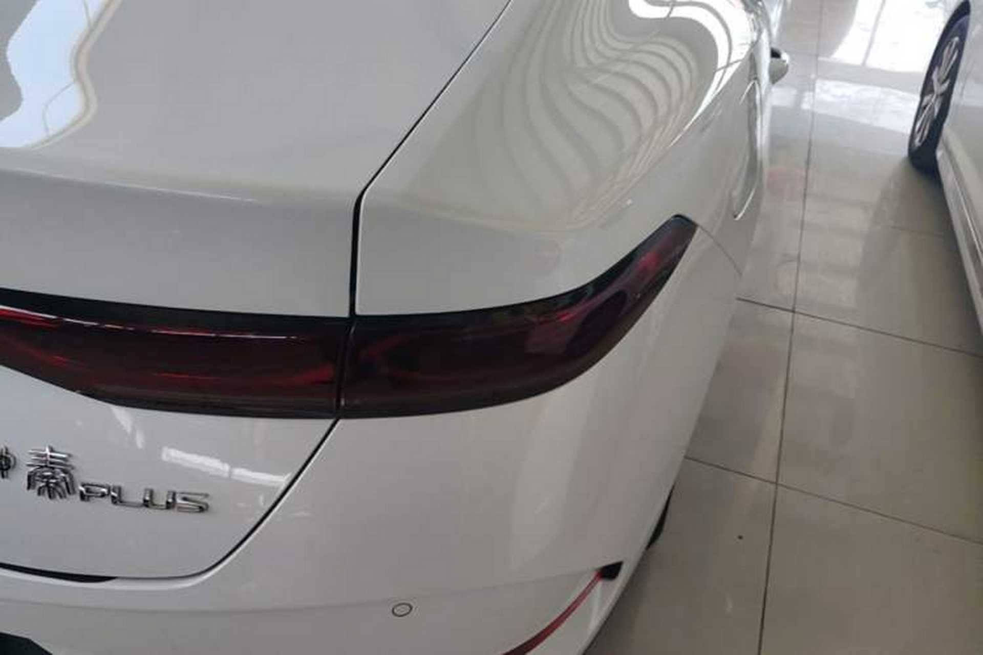 Used BYD Qin PLUS 2025 DM-i Smart Drive 55KM Leading Model Right Rear Taillight