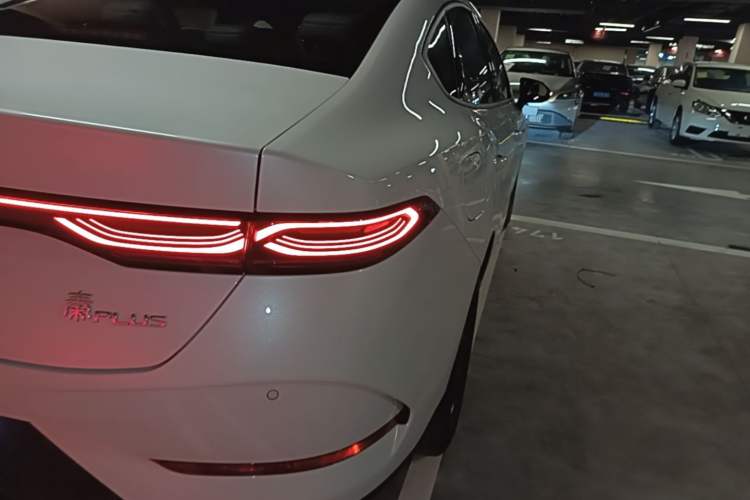 Used BYD Qin PLUS  Right Rear Taillight