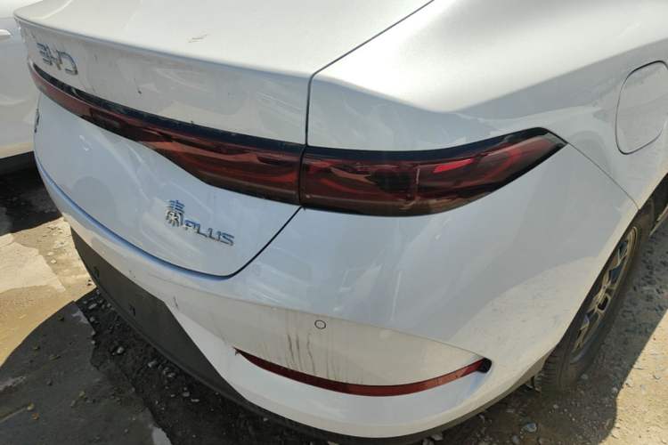 Used BYD Qin PLUS  Right Rear Taillight