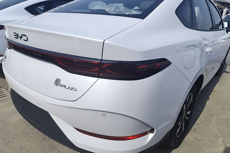 Used BYD Qin PLUS  Right Rear Taillight