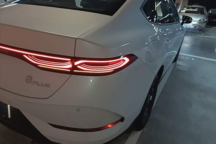 Used BYD Qin PLUS  Right Rear Taillight