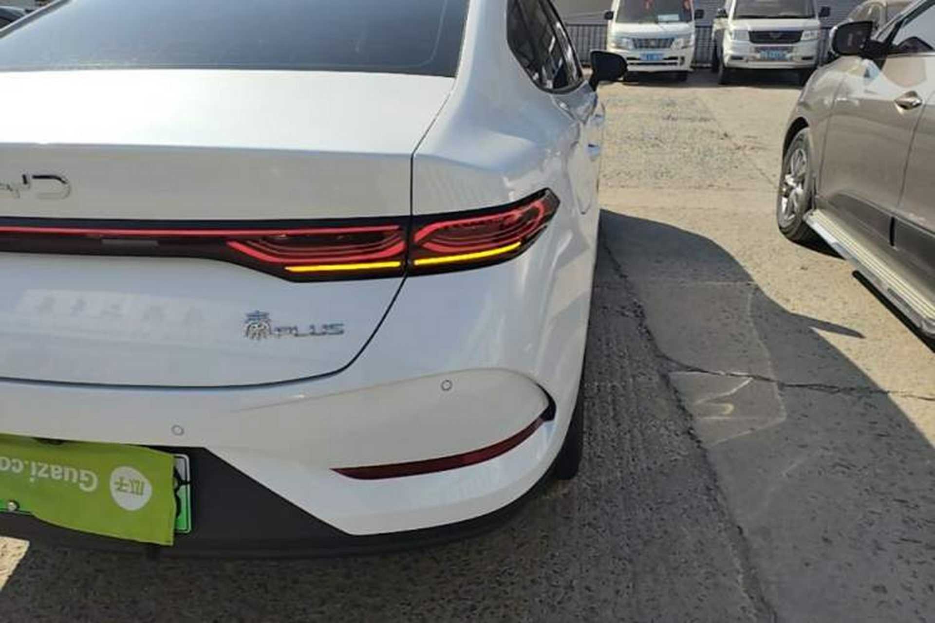 Used BYD Qin PLUS 2025 DM-i Smart Drive 55KM Leading Model Right Rear Taillight