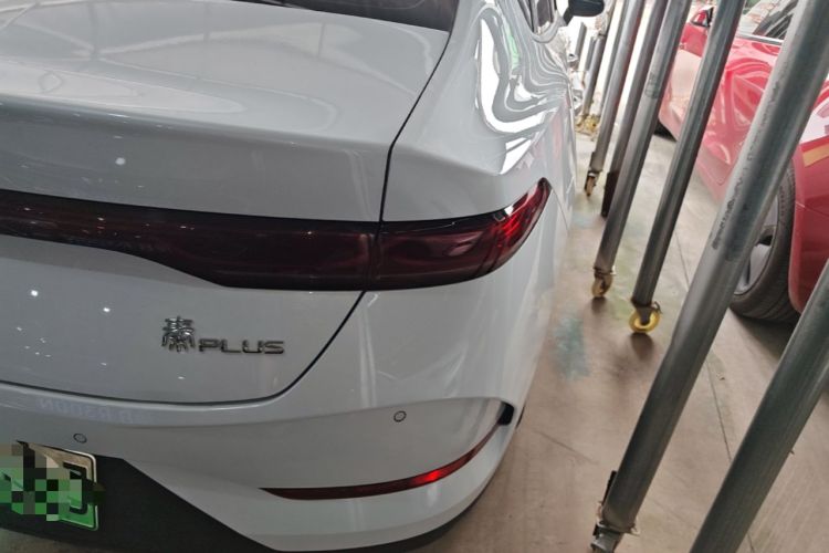Used BYD Qin PLUS 2025 DM-i Smart Drive 55KM Leading Model Right Rear Taillight