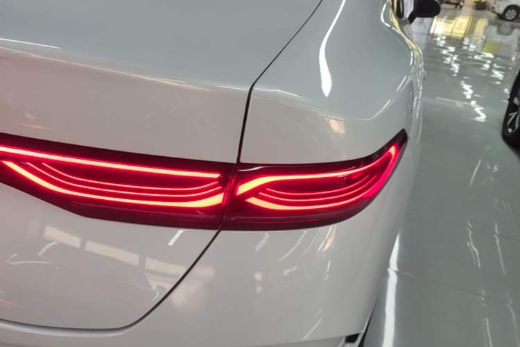 Used BYD Qin PLUS  Right Rear Taillight