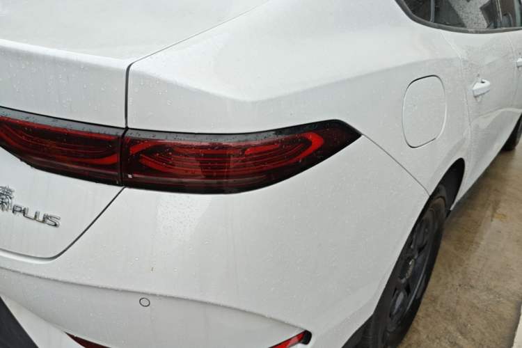 Used BYD Qin PLUS 2025 DM-i Smart Drive 55KM Leading Model Right Rear Taillight
