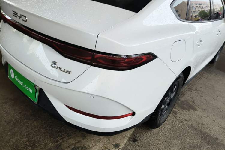 Used BYD Qin PLUS 2025 DM-i Smart Drive 55KM Leading Model Right Rear Taillight