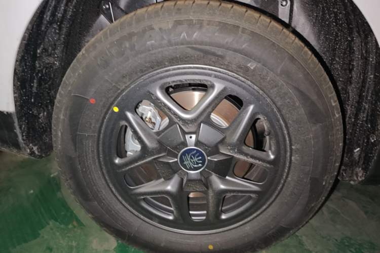 Used BYD Qin PLUS  Right Rear Wheel Hub