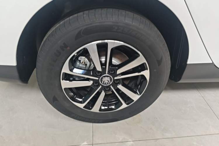 Used BYD Qin PLUS  Right Rear Wheel Hub