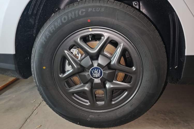 Used BYD Qin PLUS  Right Rear Wheel Hub