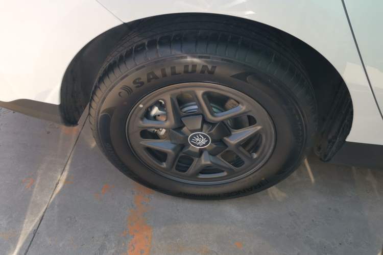 Used BYD Qin PLUS  Right Rear Wheel Hub