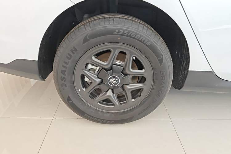 Used BYD Qin PLUS  Right Rear Wheel Hub