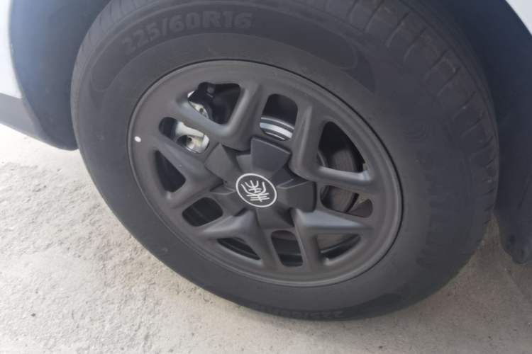 Used BYD Qin PLUS  Right Rear Wheel Hub