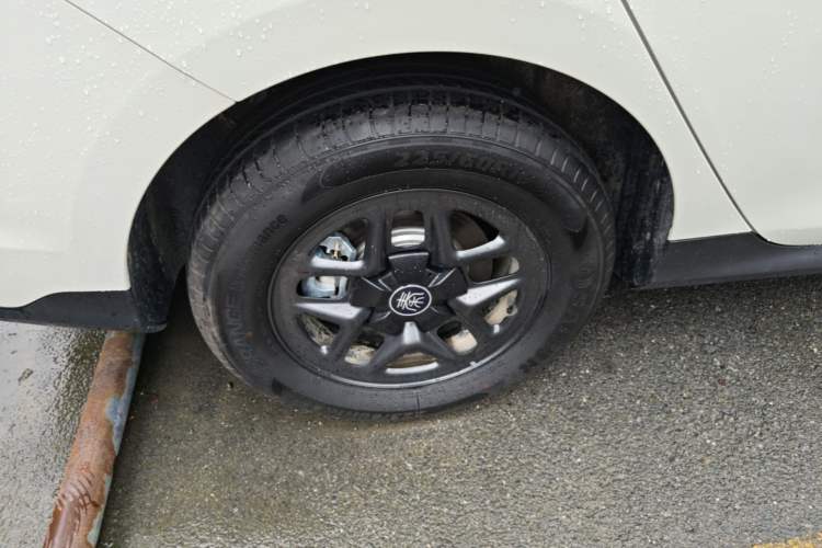 Used BYD Qin PLUS  Right Rear Wheel Hub