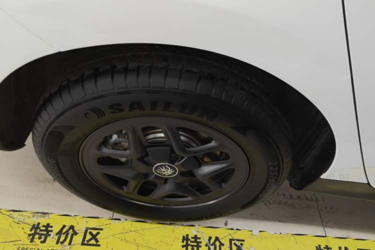 Used BYD Qin PLUS  Right Rear Wheel Hub