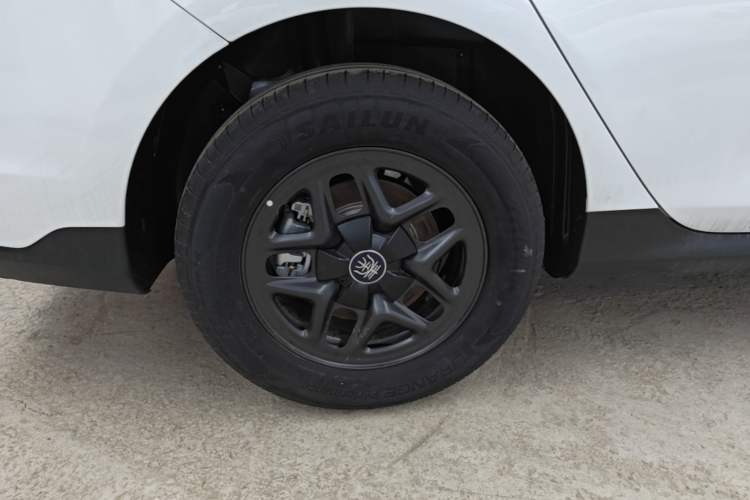 Used BYD Qin PLUS  Right Rear Wheel Hub