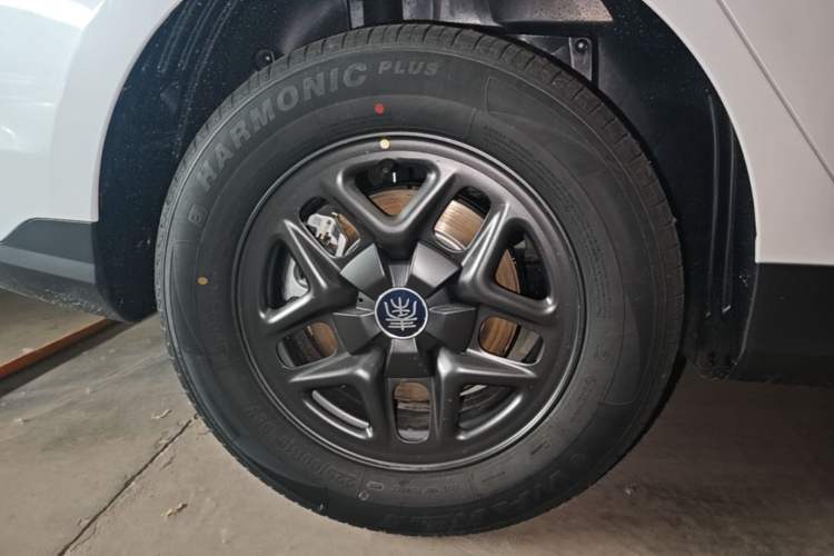 Used BYD Qin PLUS  Right Rear Wheel Hub