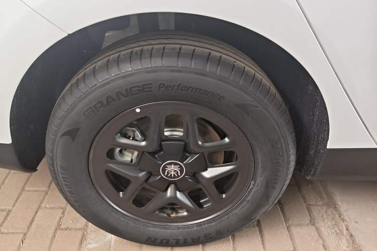 Used BYD Qin PLUS  Right Rear Wheel Hub