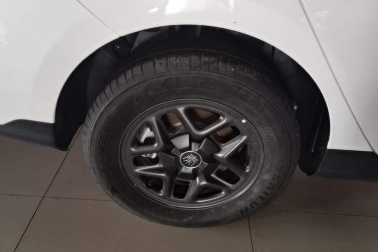Used BYD Qin PLUS  Right Rear Wheel Hub