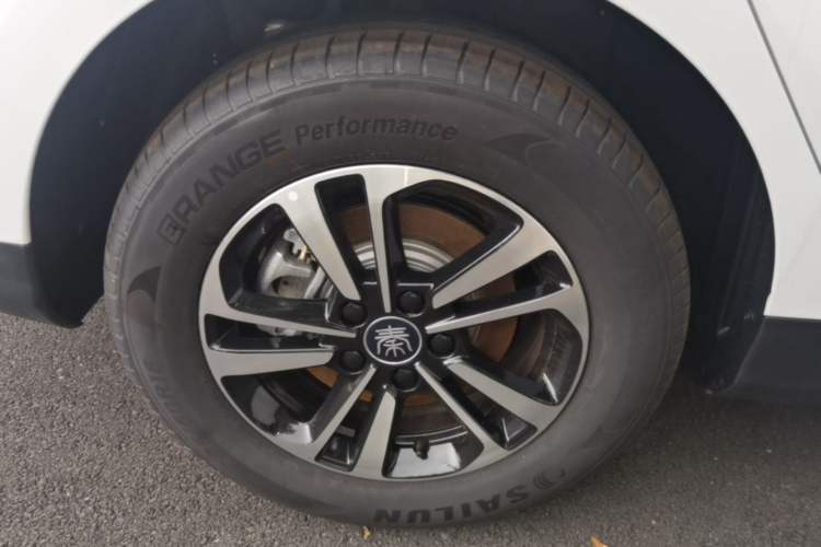 Used BYD Qin PLUS  Right Rear Wheel Hub