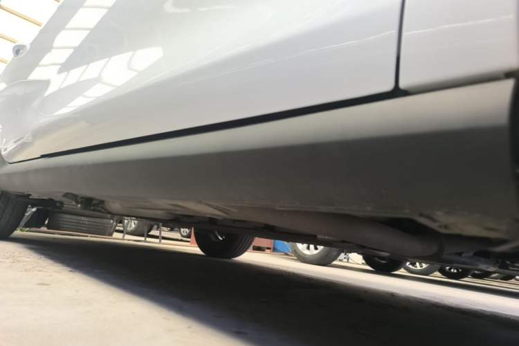 Used BYD Qin PLUS 2025 DM-i Smart Drive 55KM Leading Model Right Side Sill