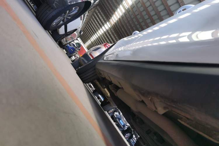 Used BYD Qin PLUS 2025 DM-i Smart Drive 55KM Leading Model Right Side Sill