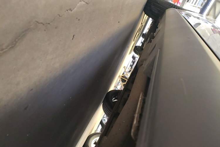 Used BYD Qin PLUS 2025 DM-i Smart Drive 55KM Leading Model Right Side Sill