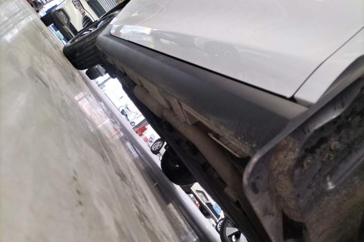 Used BYD Qin PLUS 2025 DM-i Smart Drive 55KM Beyond Model Right Side Sill