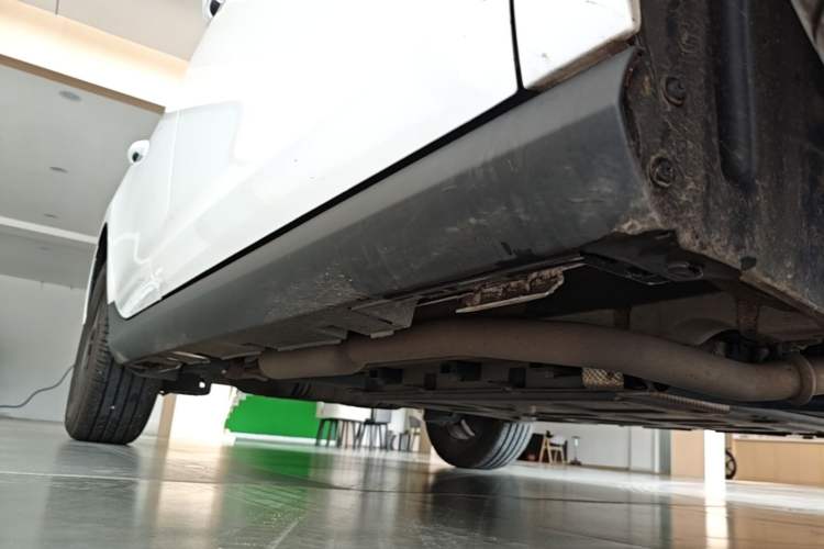 Used BYD Qin PLUS 2025 DM-i Smart Drive 55KM Leading Model Right Side Sill
