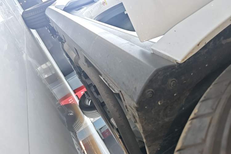 Used BYD Qin PLUS 2025 DM-i Smart Drive 55KM Leading Model Right Side Sill