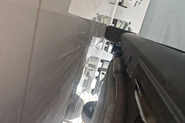 Used BYD Qin PLUS 2025 DM-i Smart Drive 120KM Superior Model Right Side Sill