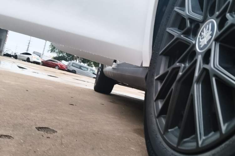 Used BYD Qin PLUS 2025 EV Smart Drive Edition 510KM Leading Model Right Side Sill
