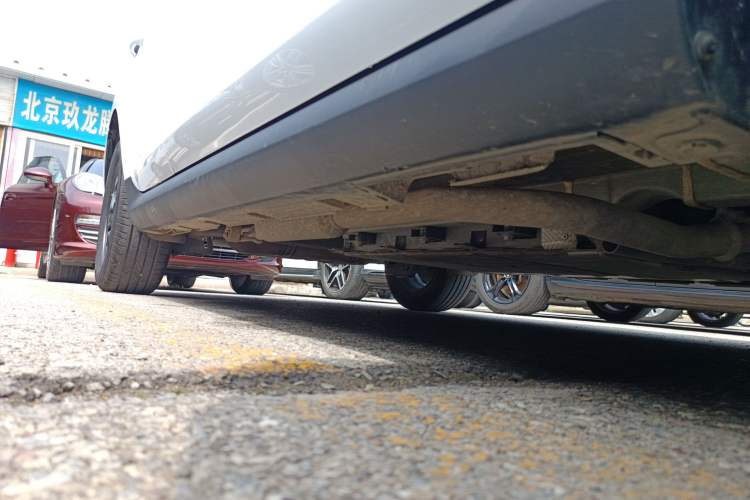 Used BYD Qin PLUS 2025 DM-i Smart Drive 55KM Leading Model Right Side Sill