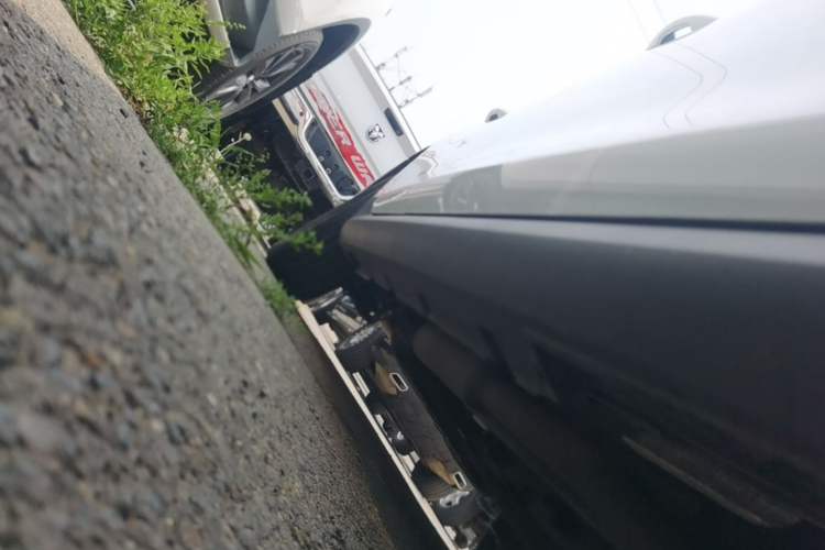 Used BYD Qin PLUS 2025 DM-i Smart Drive 55KM Leading Model Right Side Sill