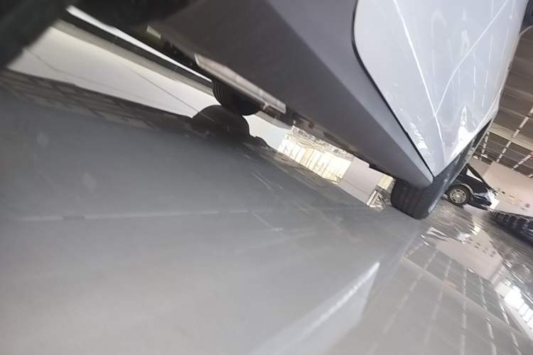 Used BYD Qin PLUS 2025 DM-i Smart Drive 55KM Leading Model Right Side Sill