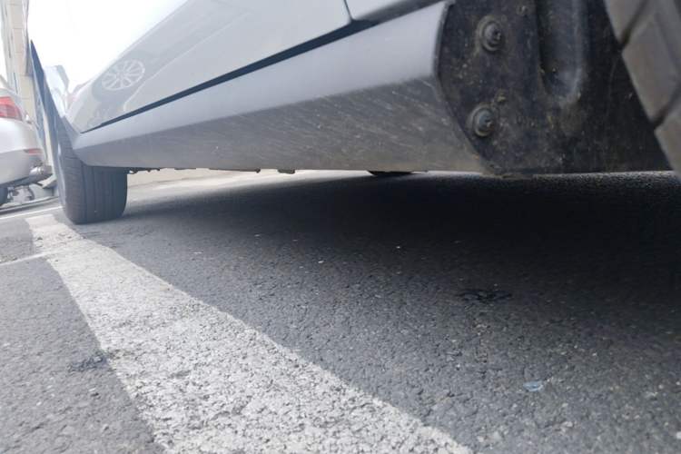 Used BYD Qin PLUS 2025 DM-i Smart Drive 55KM Leading Model Right Side Sill