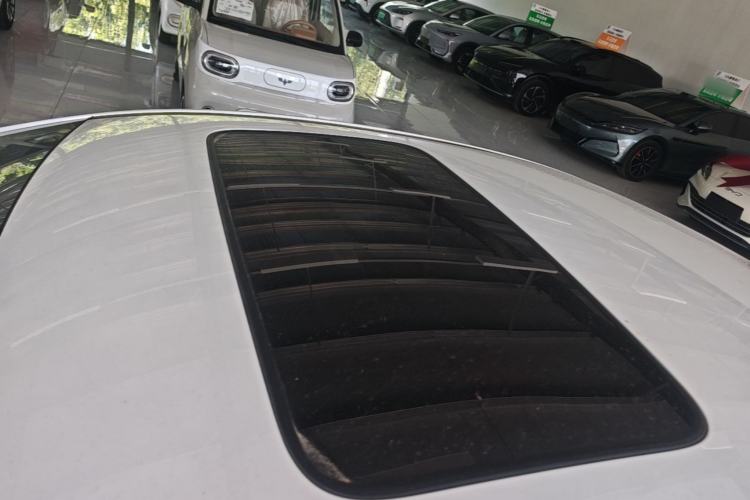 Used BYD Qin PLUS 2025 DM-i Smart Drive 120KM Superior Model Roof