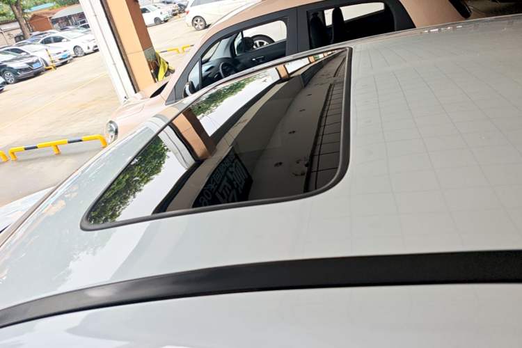 Used BYD Qin PLUS 2025 DM-i Smart Drive 120KM Superior Model Roof
